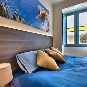 central-suites-st-julians.hotelssaintjulians.com/