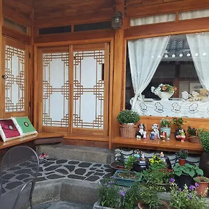 dajayon-hanok-stay.hotels-seoul.net/